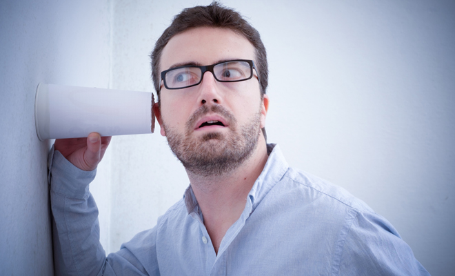 Sonar que es amenazado por su vecino Sonar que es amenazado por su vecino